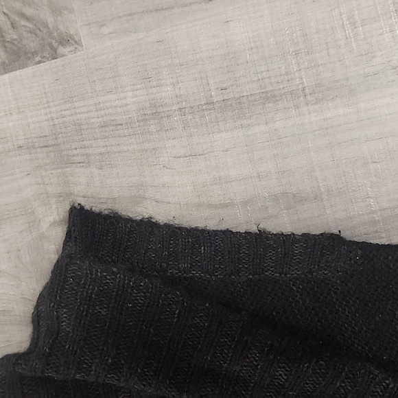 Vanity Long Sweater Small - Picture 3 of 5